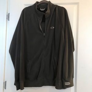 Oakley fleece jacket